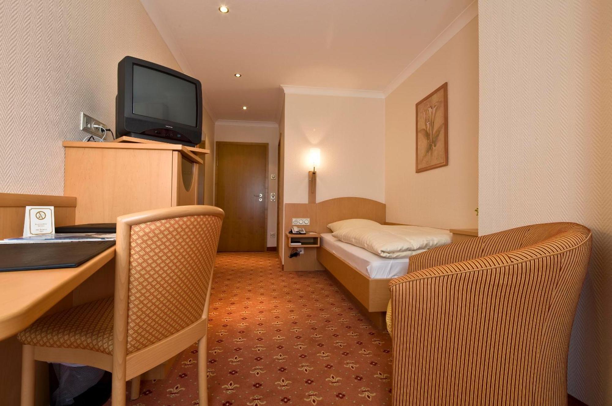 Germanenhof Hotel Sandebeck Exterior photo